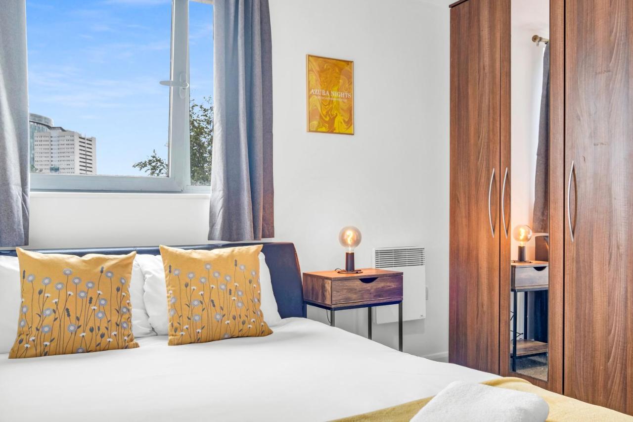 Stylish 4Th Floor 2 Bedroom En Suite City Centre Apartment With Parking By Azura Nights Birmingham Exterior photo